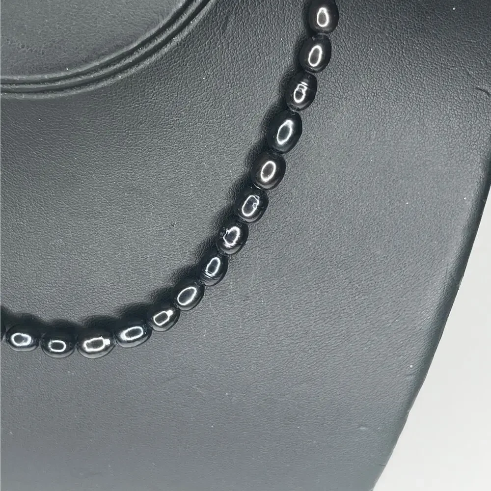 Black Beaded Choker Necklace